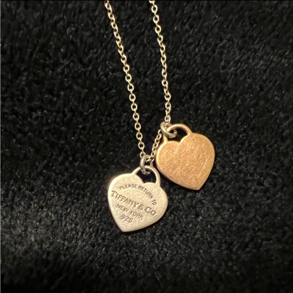 Sold Return to Tiffany’s mini rubedo & 925 heart necklace